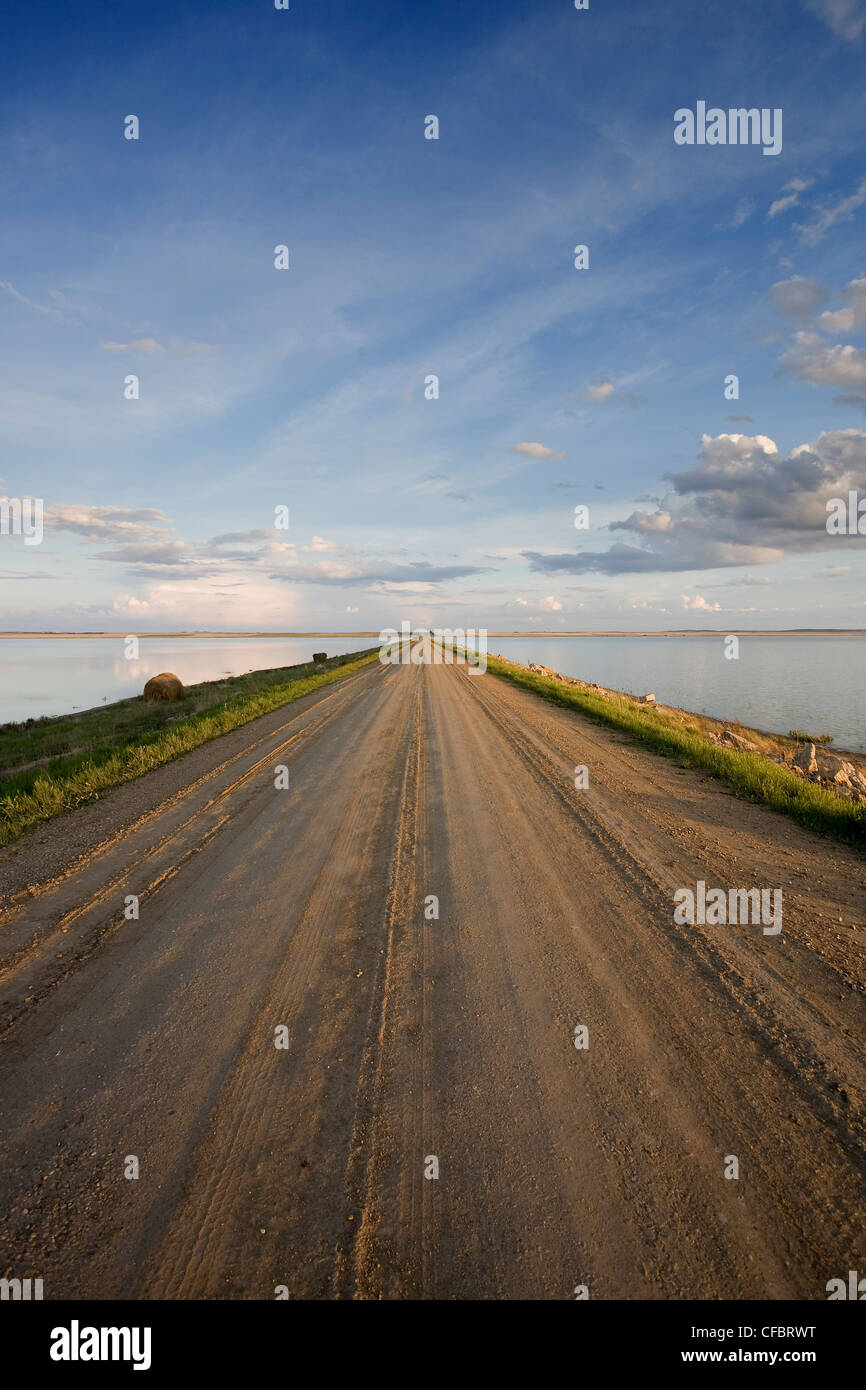 The road crossing Reed Lake north/south into Stock Photo Alamy