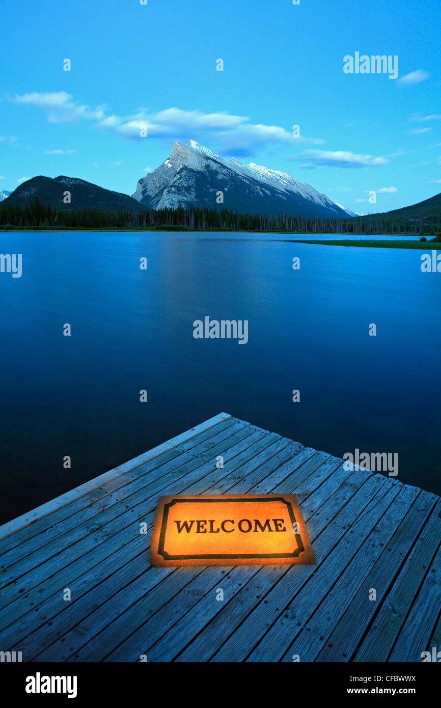 Banff Dock Vermilion lakes dock banff national park hi-res stock photography and ...