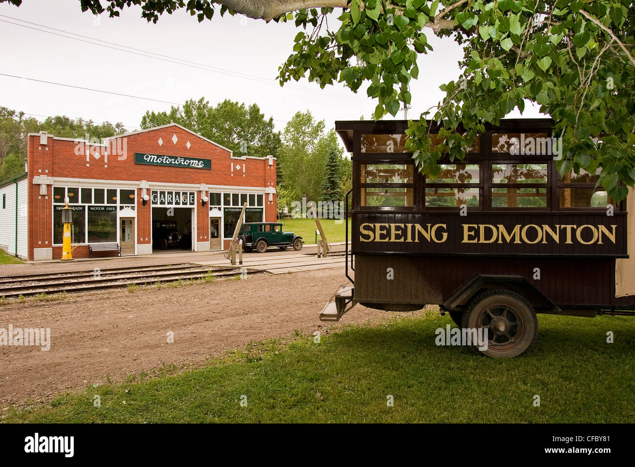Fort edmonton alberta hires stock photography and images Alamy