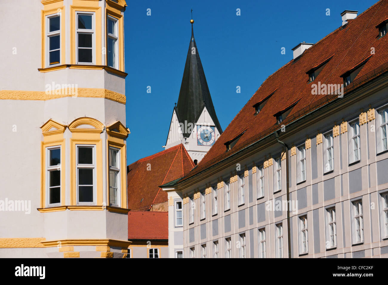 Bavaria, Upper Bavaria, domestic architecture, colorful, colourful houses, bowfront, bow front, bay, oriel, Germany, Eichstätt, Stock Photo