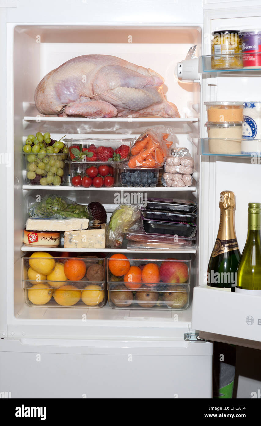 Contents refrigerator hires stock photography and images Alamy