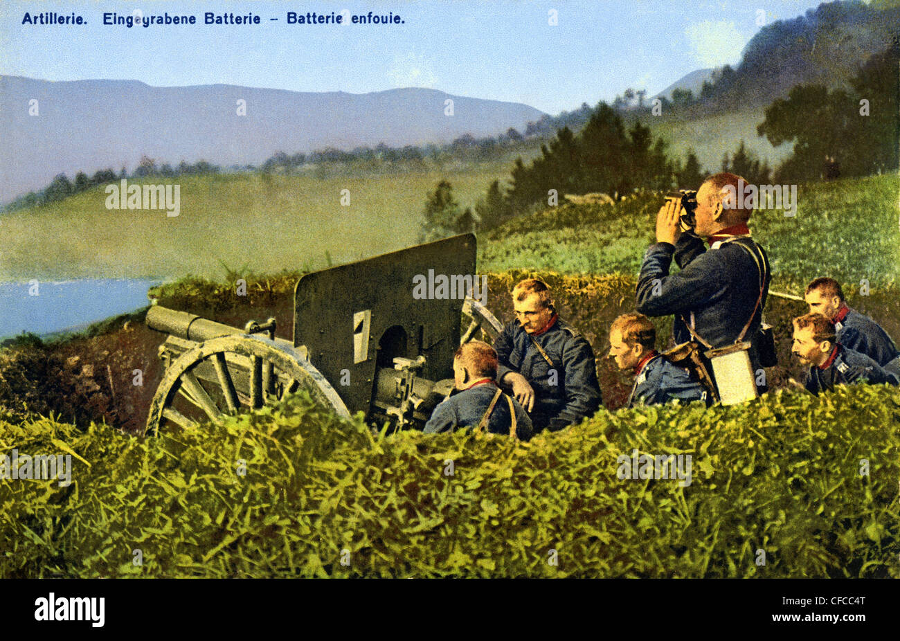 Artillery, Dug in Battery, Battery, German, soldier, army, military, Germany, howitzer, cannon, manoeuvre, slope, 1914, World Wa Stock Photo