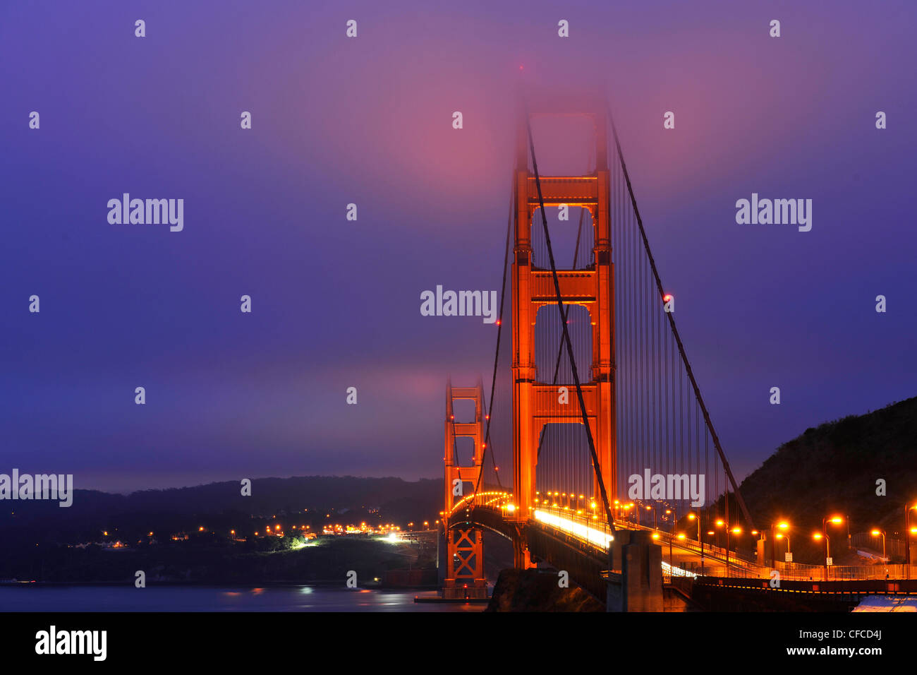 Golden Gate Bridge, fog, San Francisco, California, USA Stock Photo