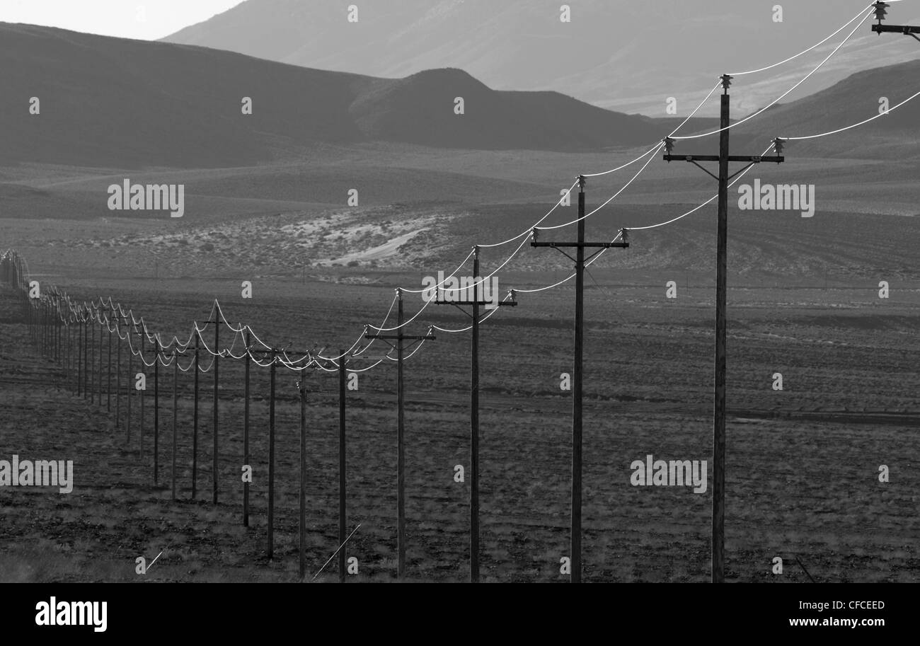 Power lines california hires stock photography and images Alamy