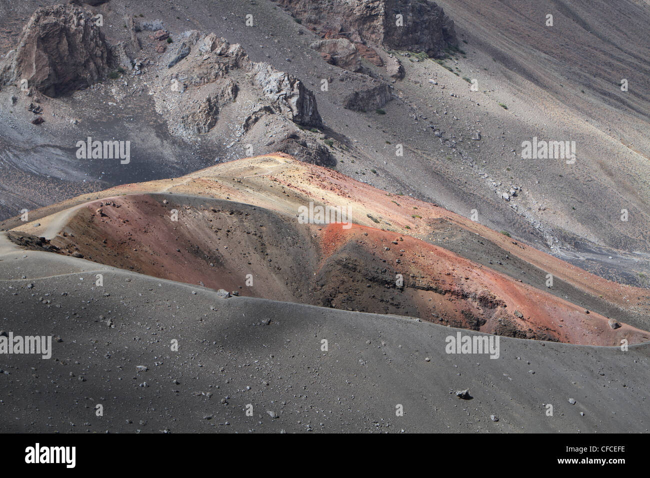 Maui volcanic mountain hawaii hi-res stock photography and images - Alamy