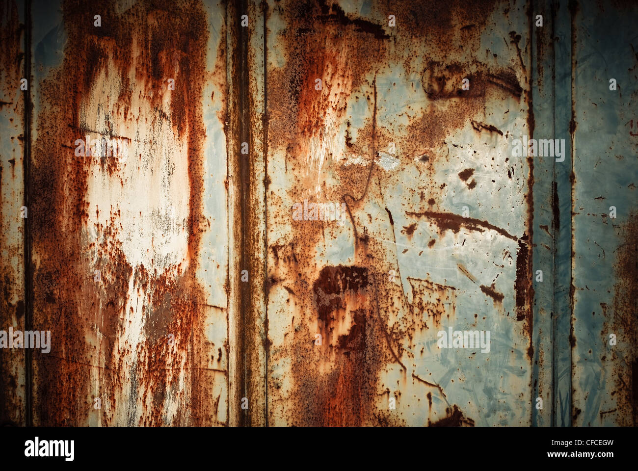 Old rusty and rotten metal hi-res stock photography and images - Alamy