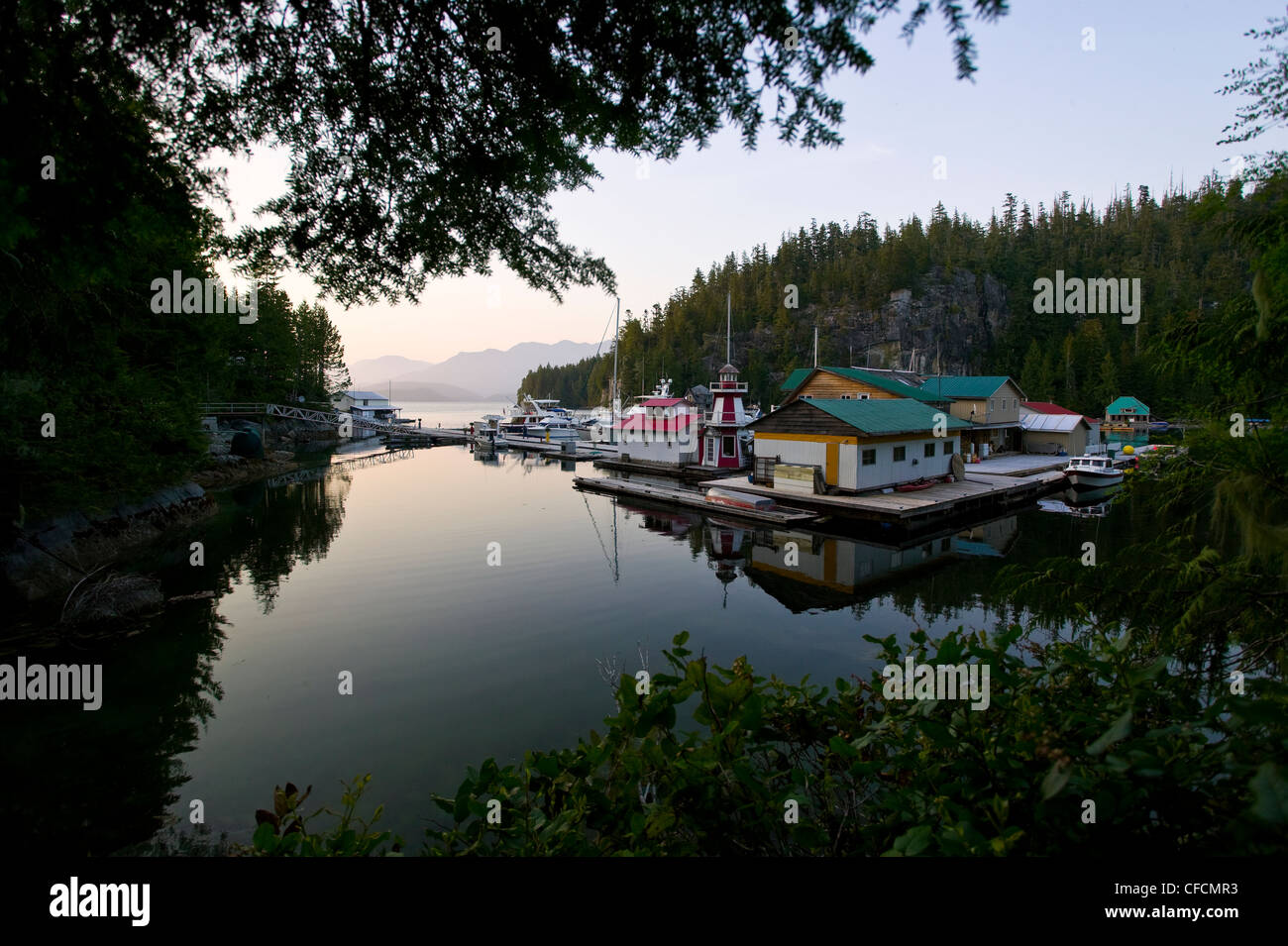 The floating community Echo Bay Gilford Island Stock Photo Alamy