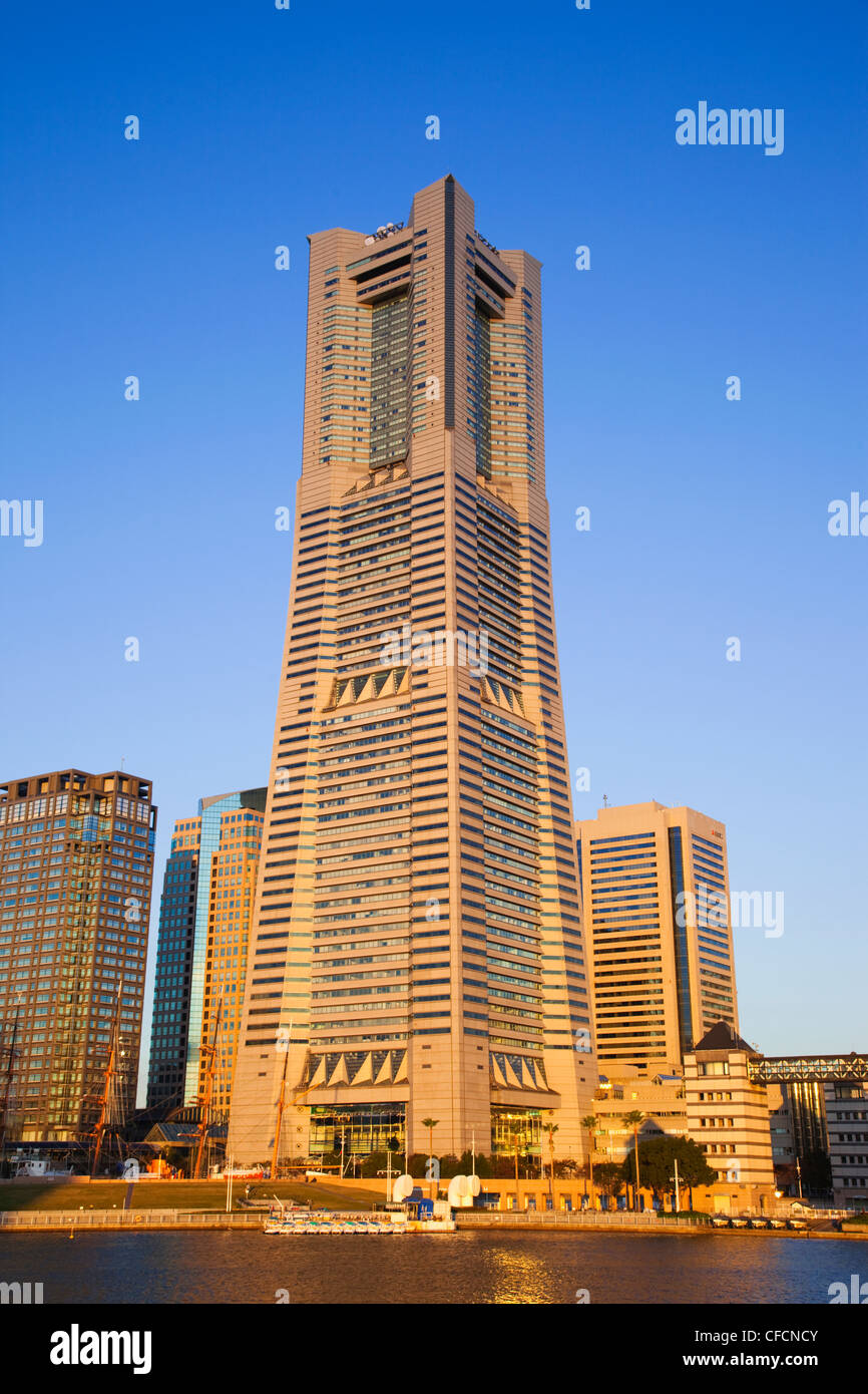 Japan, Tokyo, Yokohama, Landmark Tower Building Stock Photo
