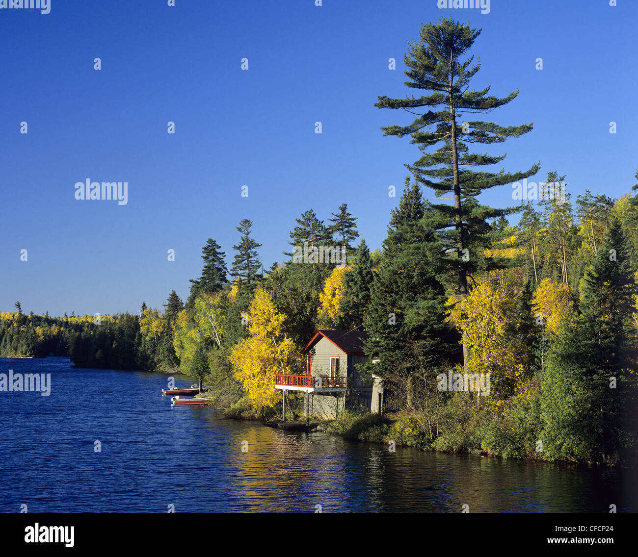 Cottage, Temagami. Ontario, Canada Stock Photo Alamy