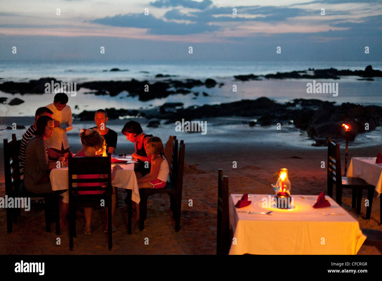 Dusk on coast hi-res stock photography and images - Alamy