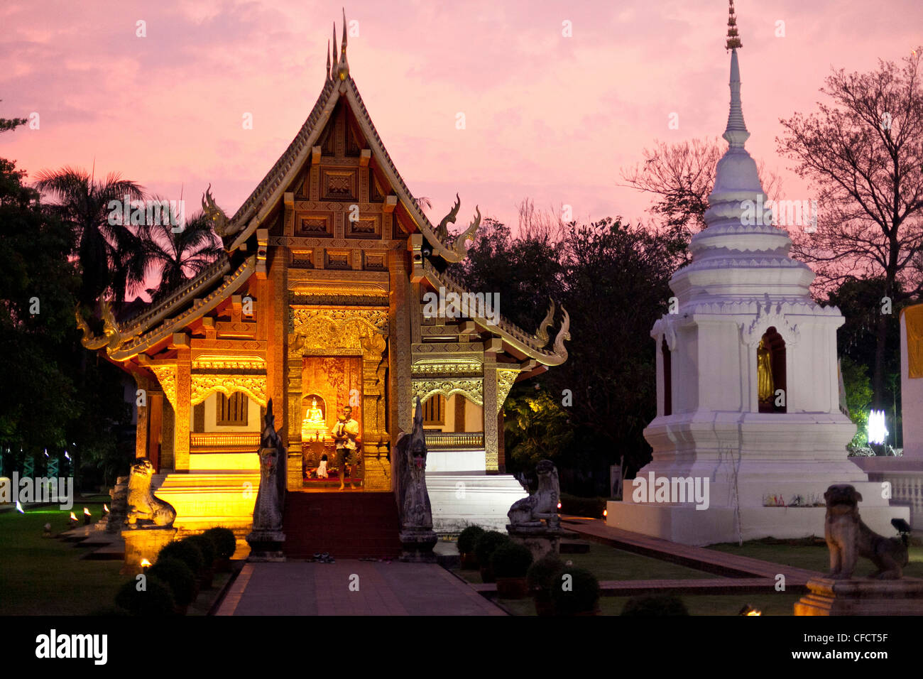 Buddhist temple Wat Phra Sing and Lai Khan chapel at dusk, Chiang Mai, Thailand, Asia Stock Photo