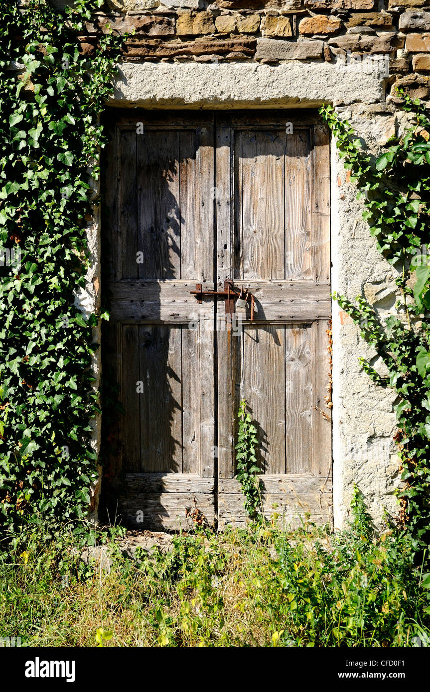old door of rural house Stock Photo - Alamy