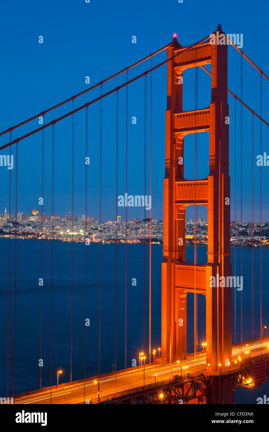 The Golden Gate Bridge, linking the city of San Francisco with Marin County, San Francisco, Marin County, California, USA Stock Photo