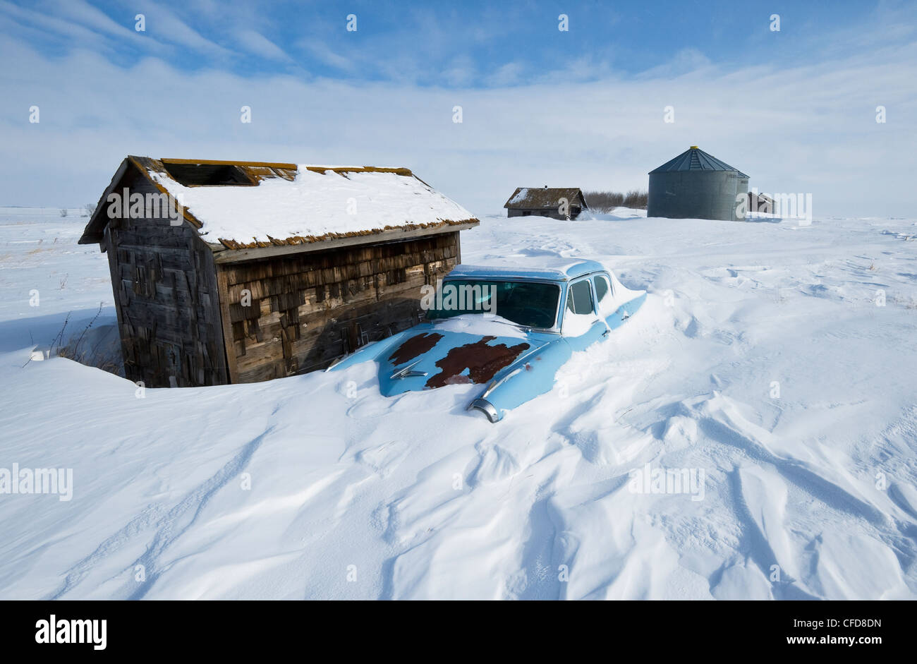 Abandoned farm, near Assiniboia, Saskatchewan, Canada Stock Photo