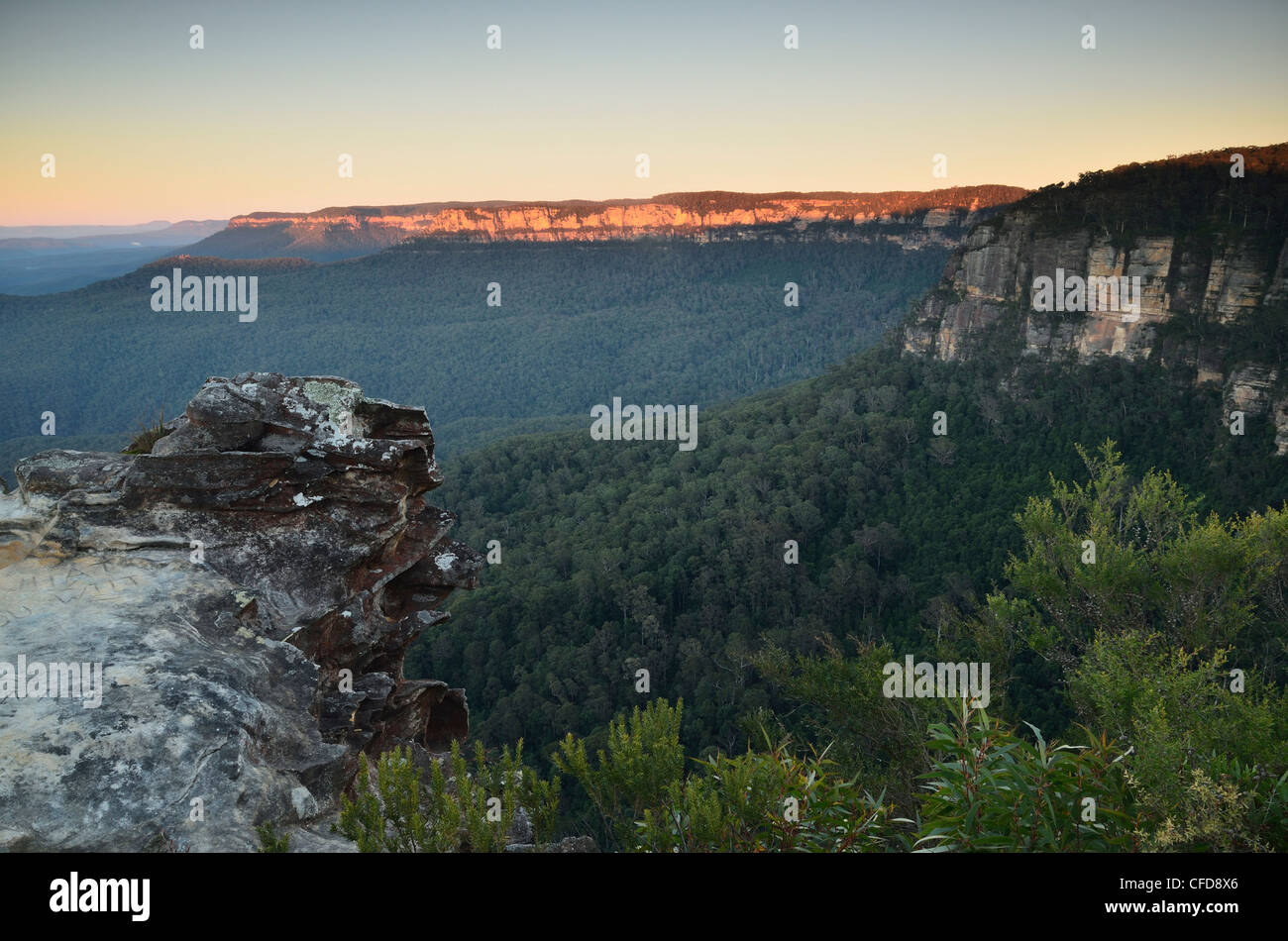 Blue mountains area australia hi-res stock photography and images - Alamy