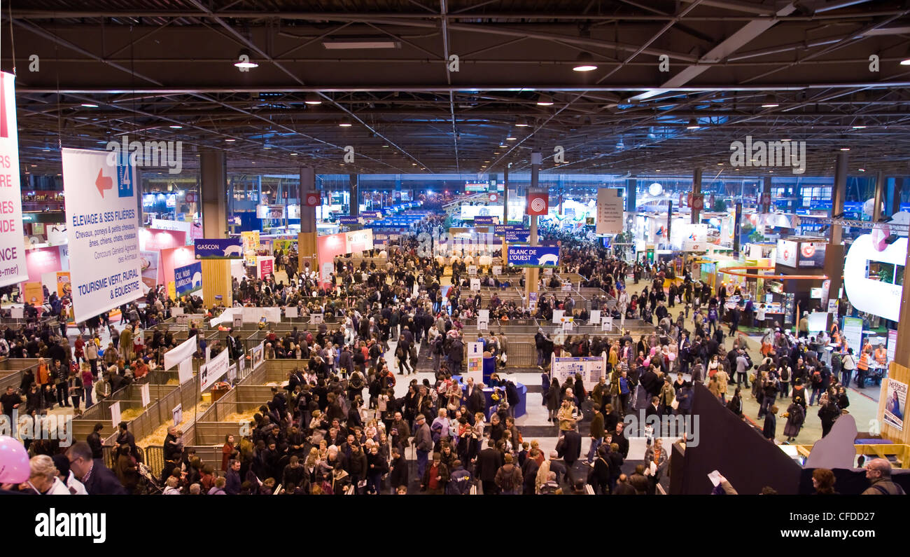 General view of the crowd at Hall 1 in Paris International Agriculture Show - France Stock Photo