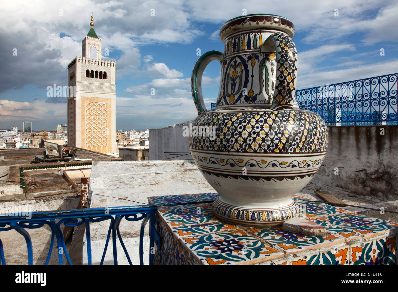 Minaret of the Great Mosque (Jamaa el Zitouna ) and local pottery, Medina, UNESCO World Heritage Site, Tunis, Tunisia Stock Photo