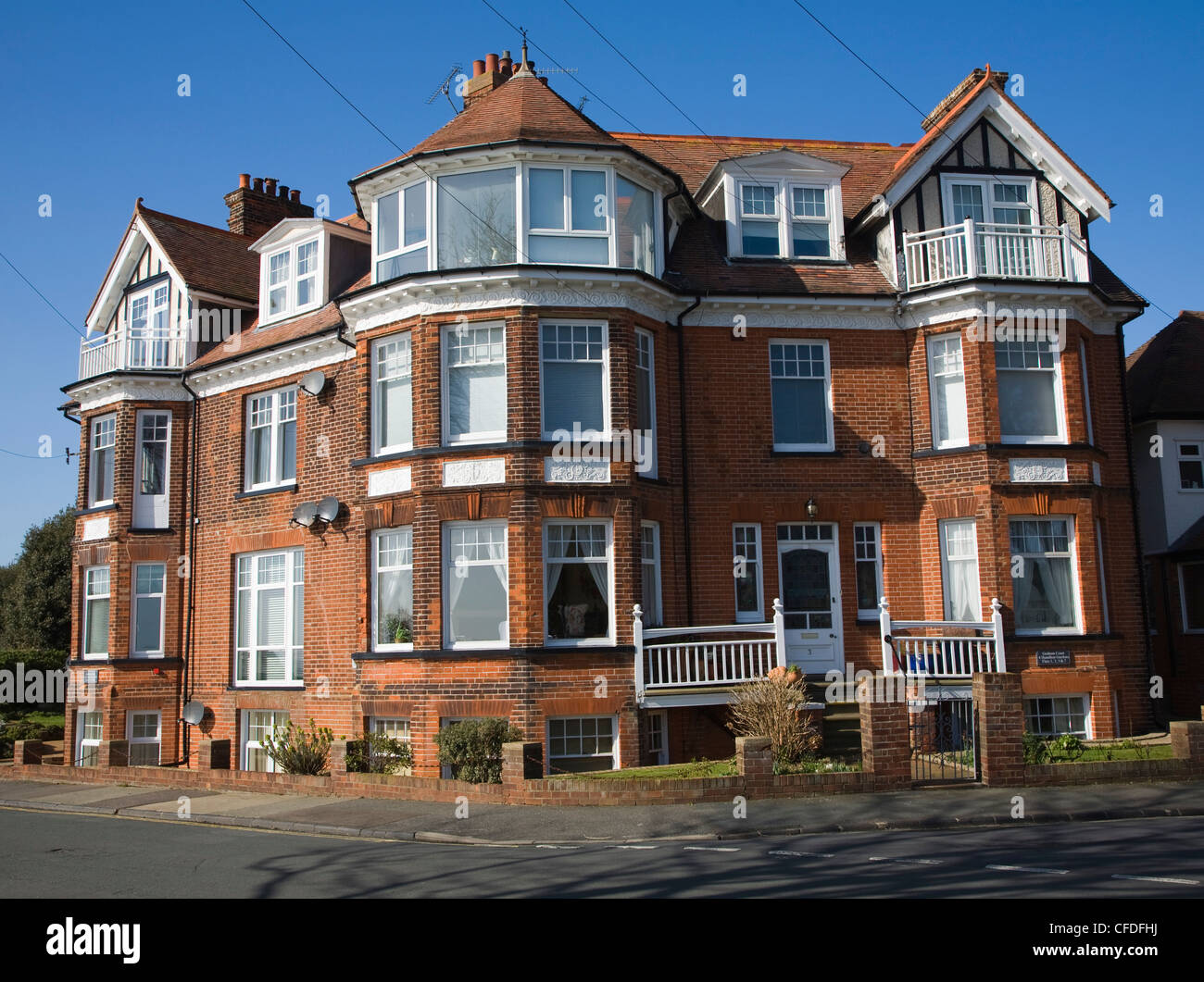 Large Victorian or Edwardian mansion subdivided into flats, Hamilton