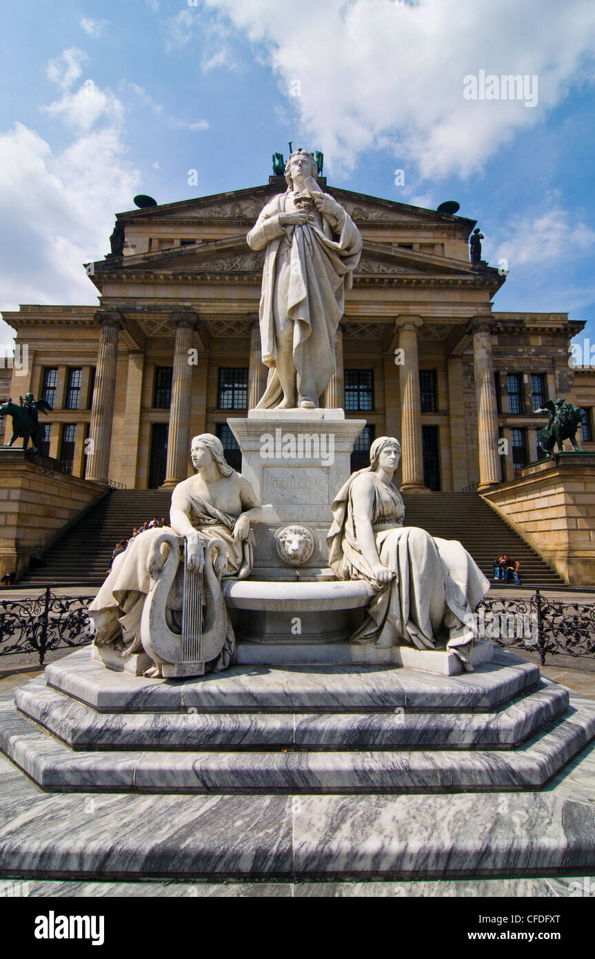 Statues Of The Berlin Cathedral Or Dom In Berlin High Resolution Stock Photography and Images