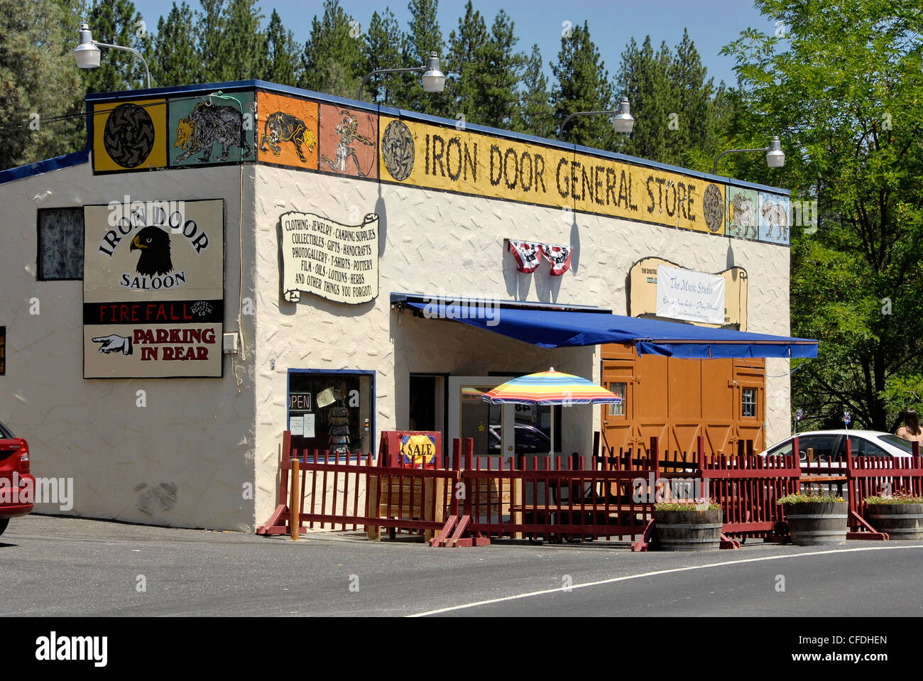 Iron Door General Store in Groveland, a pioneer gold rush town outside of Yosemite National Park in California Stock Photo