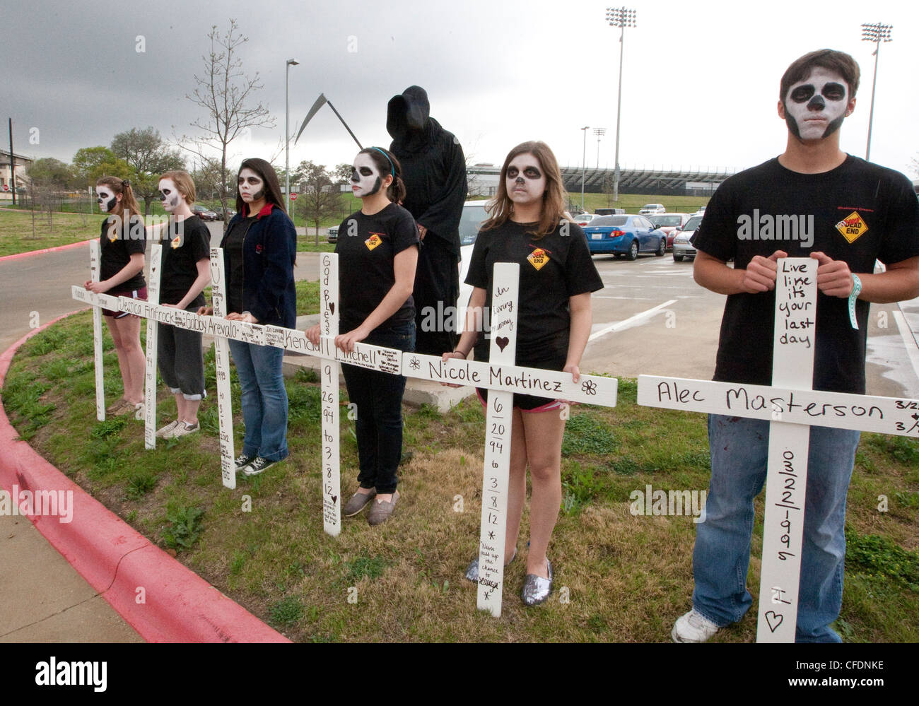 High school students participate in Shattered Dreams Program to educate the dangers associated with drinking and driving Stock Photo