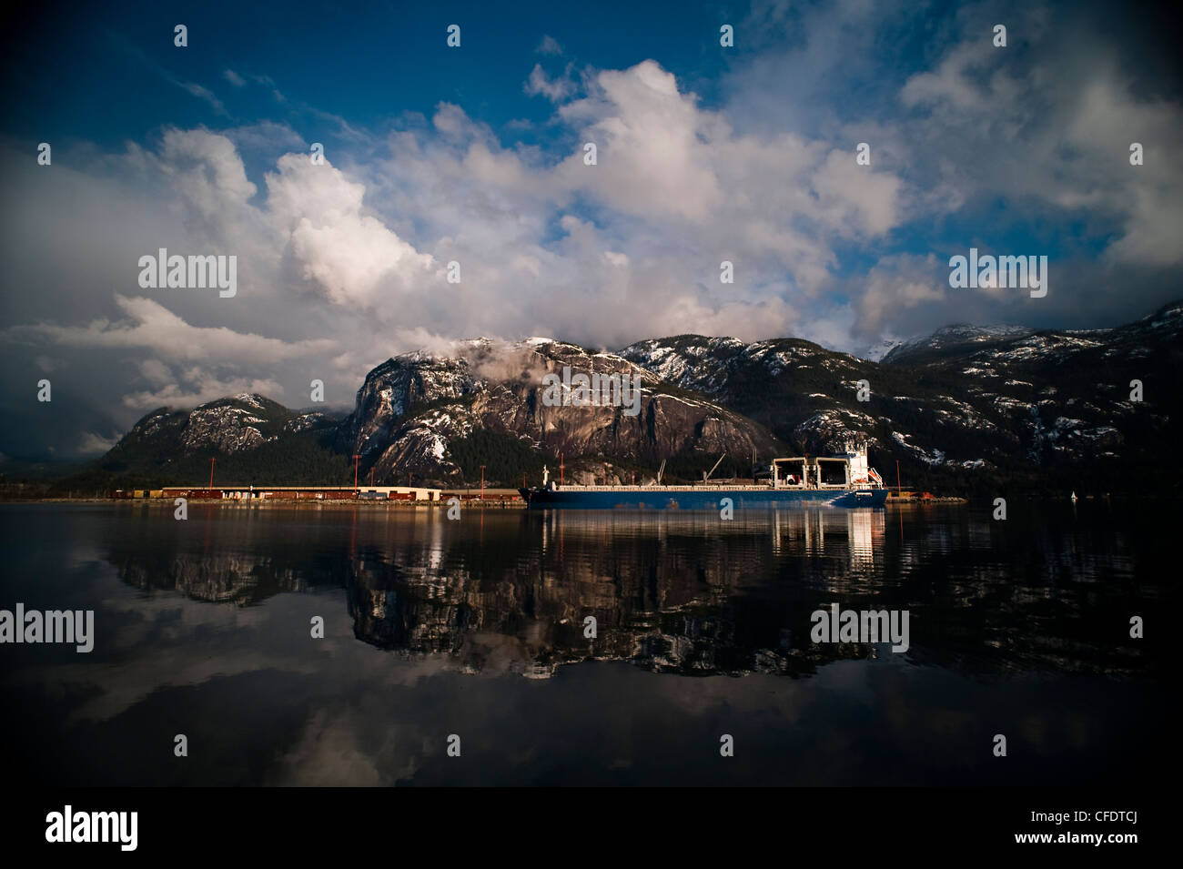 Harbour and Stawamus Chief view from Estuary spit, Squamish, British Columbia, Canada Stock Photo