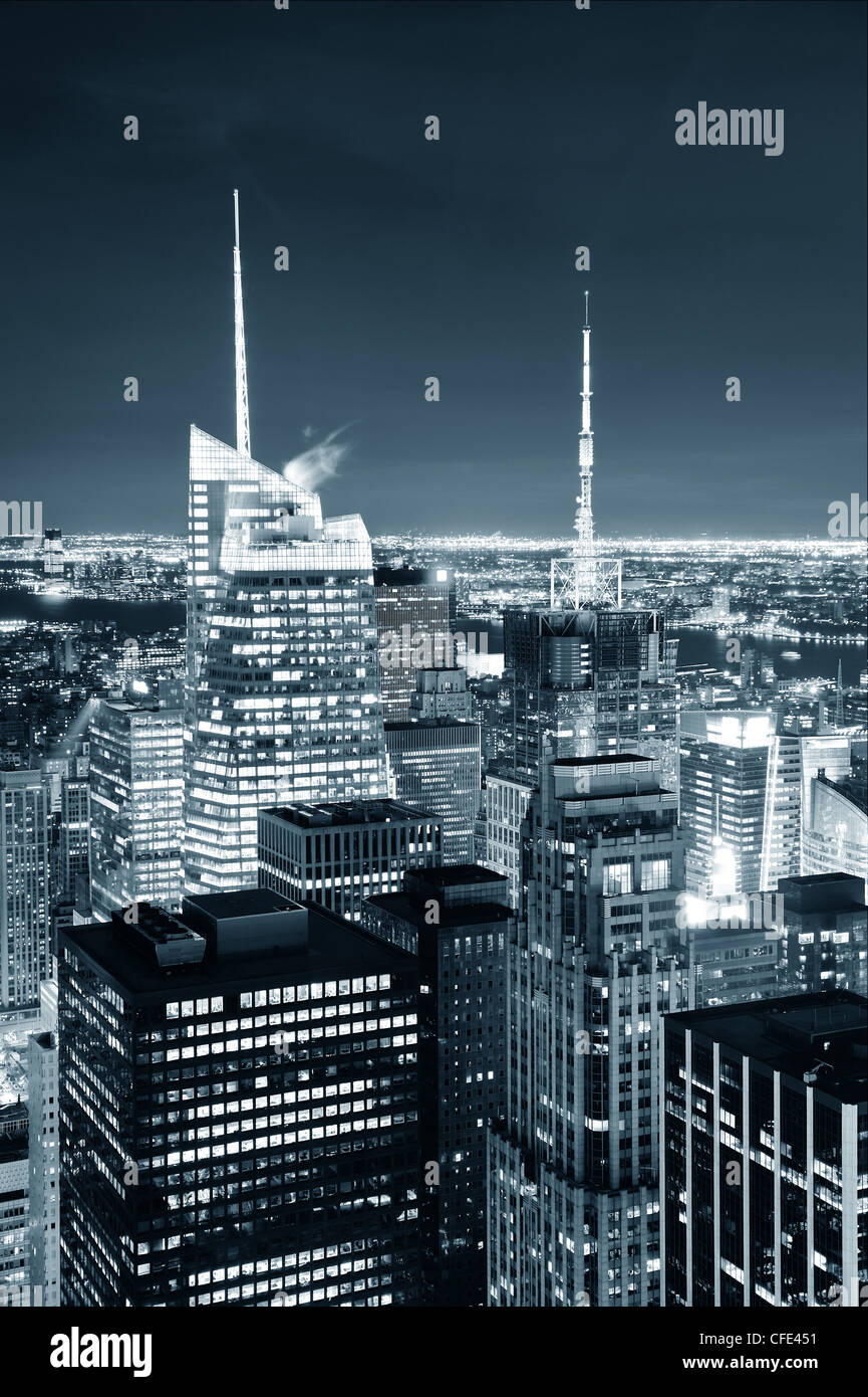 New York City skyline aerial view at dusk with skyscrapers of midtown ...