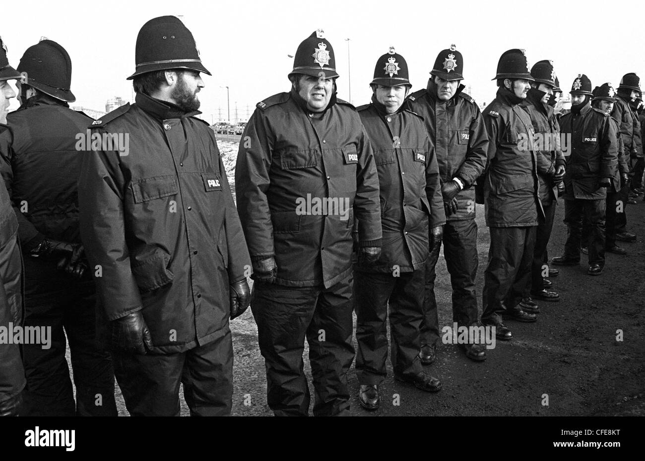 Police on picket line duty during miners strike Stock Photo