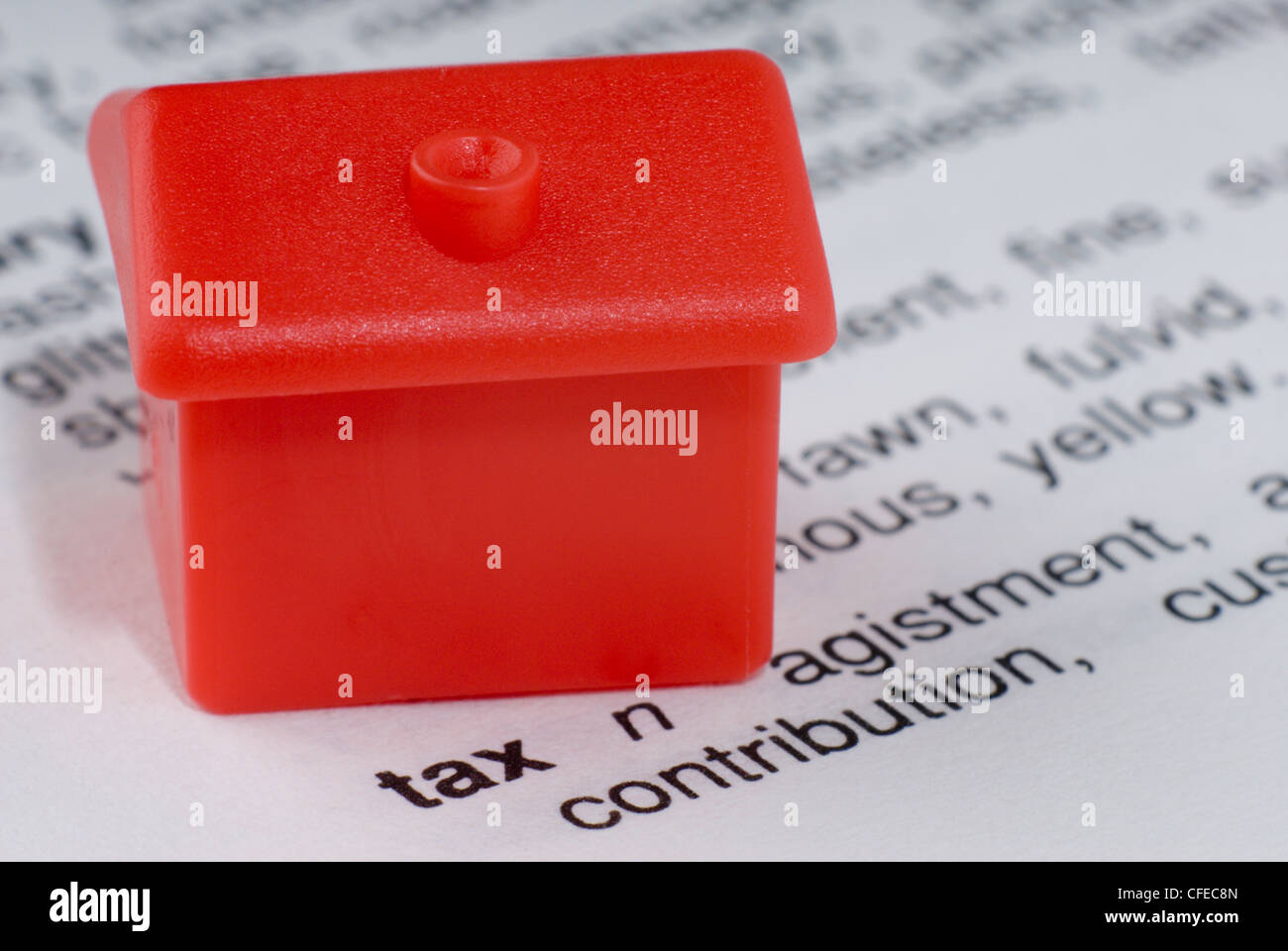 Generic image of a Monopoly house hotel on a Thesaurus entry for the