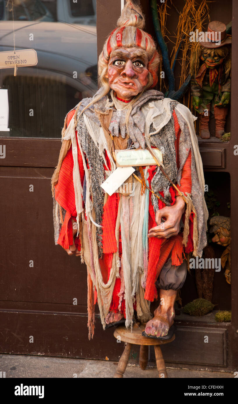 Puppet visual data 8