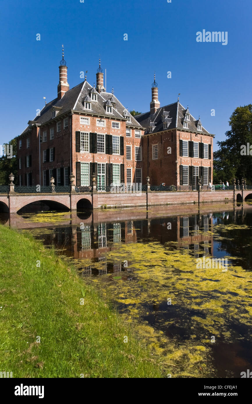 Duivenvoorde Castle, Voorschoten, the Netherlands. Build in  1631 and with English landscape park. Stock Photo