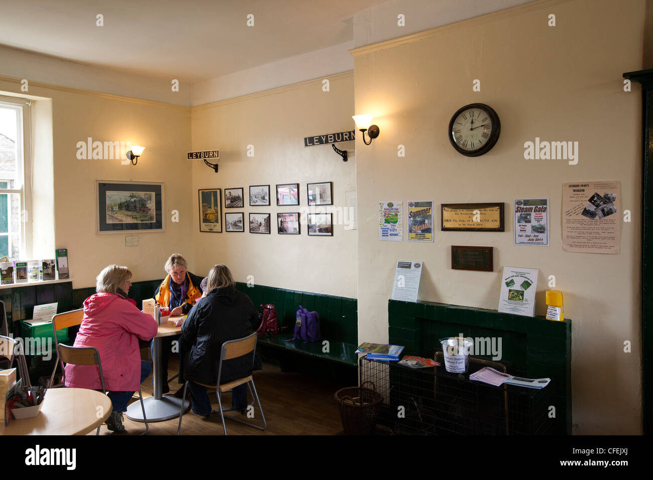 Railway Station Waiting Room High Resolution Stock Photography and