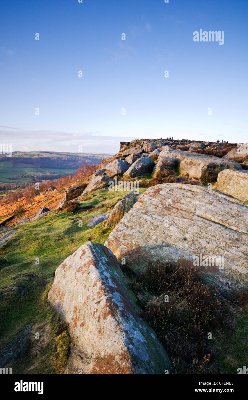 Curbar Edge in the Peak District National Park in Derbyshire, England ...