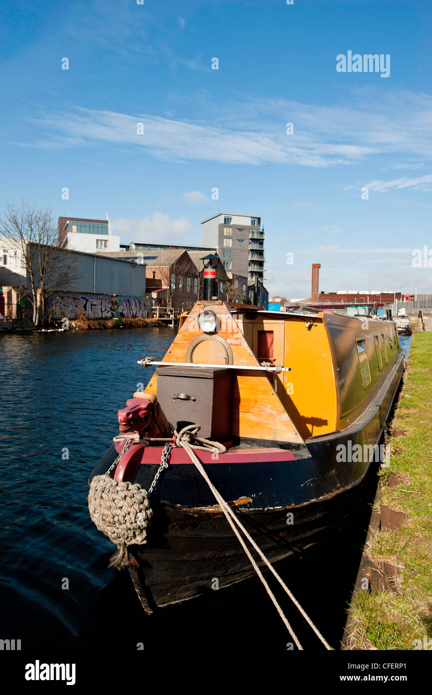 Houseboat moored, Lee Navigation, London, United Kingdom Stock Photo