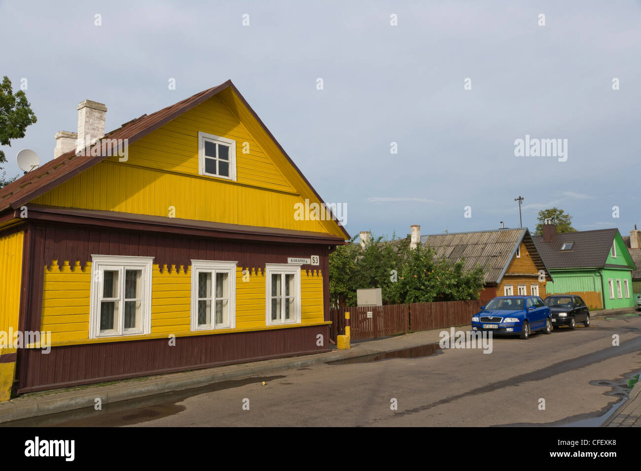 Traditional wooden houses on Karaimu gatve, Karaimu Street, Trakai, Aukstaitija, Highlands, Lithuania Stock Photo