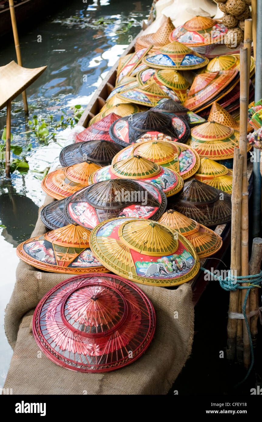 'Floating market in Damnoen Saduak' Stock Photo