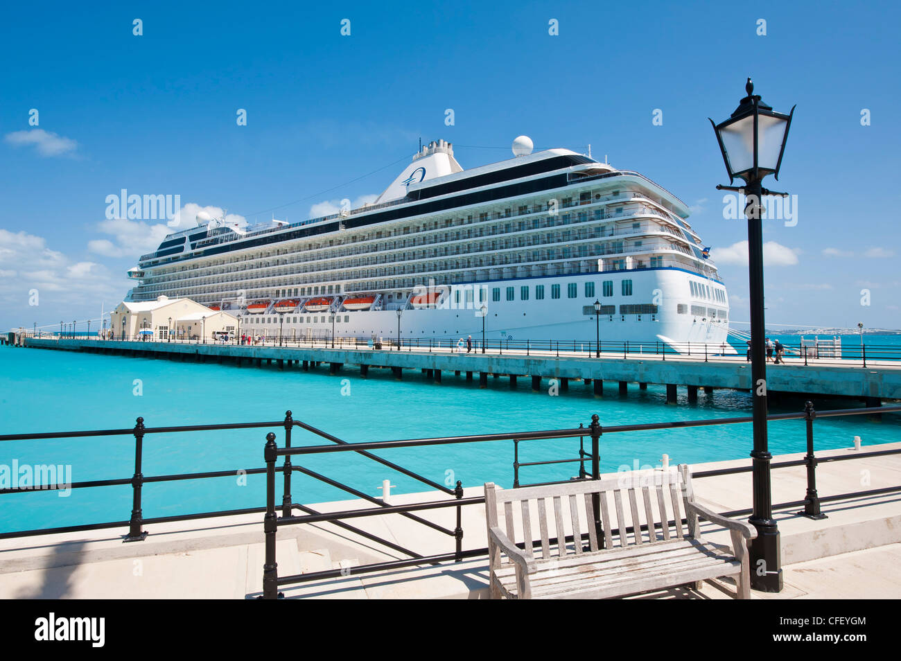 Bermuda Cruise High Resolution Stock Photography And Images Alamy