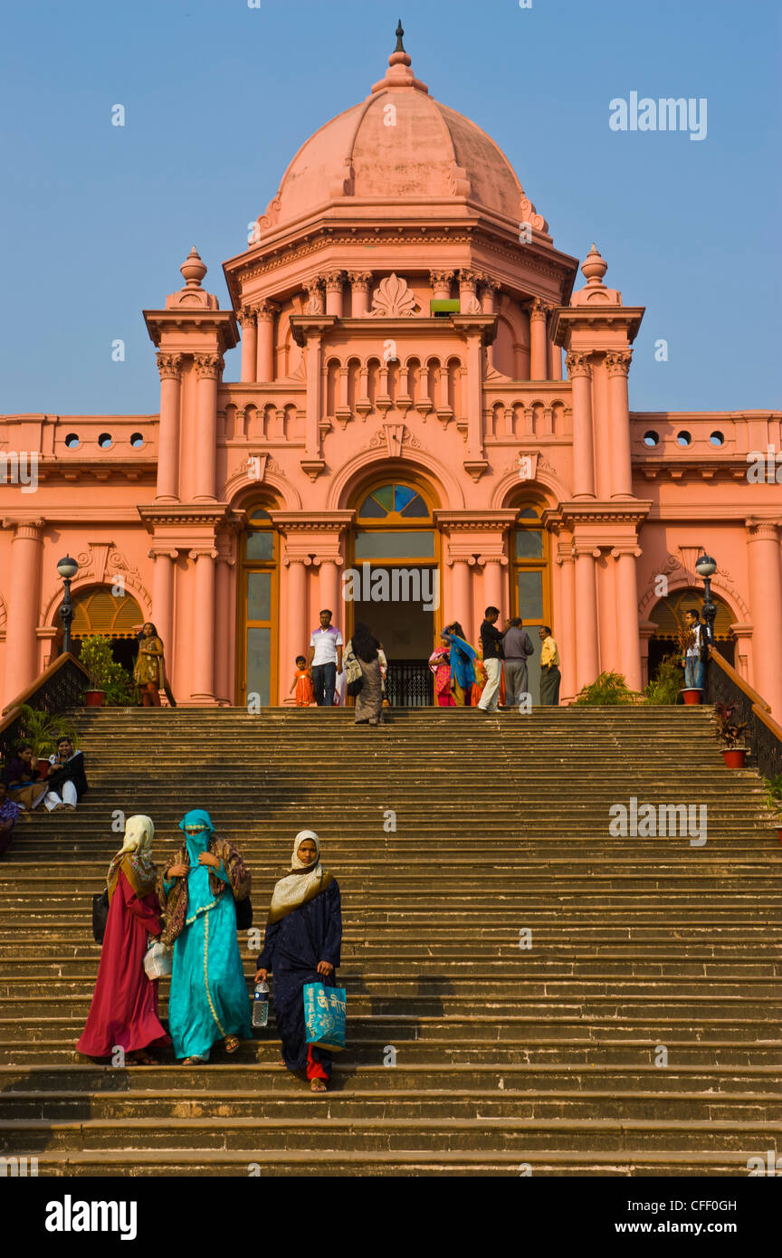 The pink coloured Ahsan Manzil palace in Dhaka, Bangladesh, Asia Stock Photo
