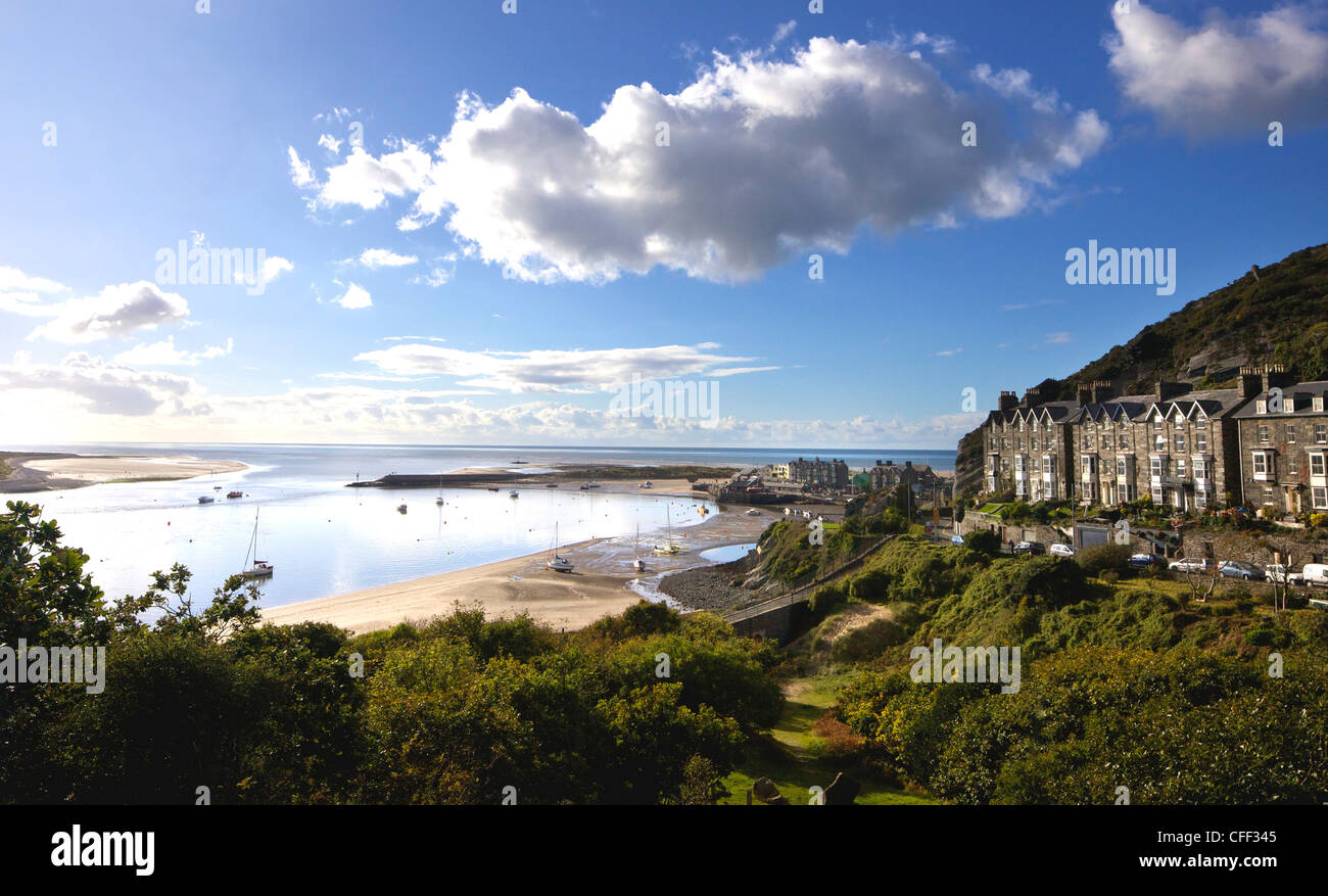 Barmouth and the Mawddach Estuary, Snowdonia, Gwynedd, North Wales, Cymru, United Kingdom, Europe Stock Photo