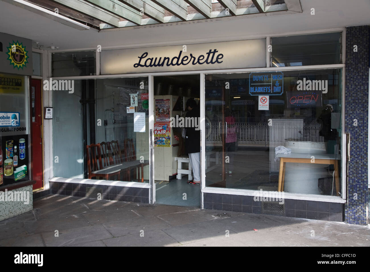 Launderette uk 1960s hires stock photography and images Alamy