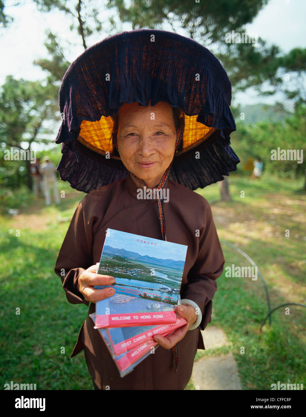Hakka women hi-res stock photography and images - Alamy
