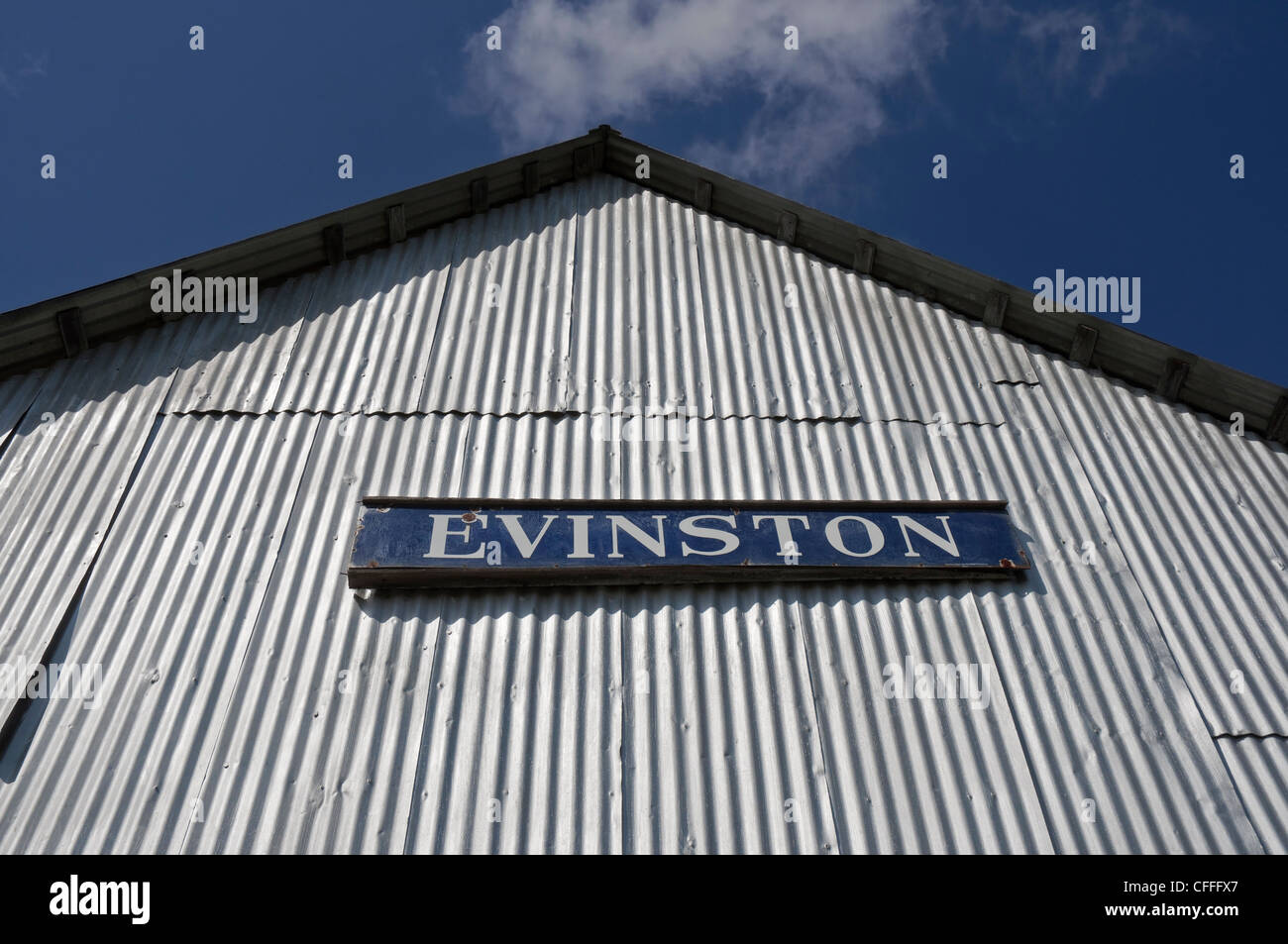 Packing house hires stock photography and images Alamy