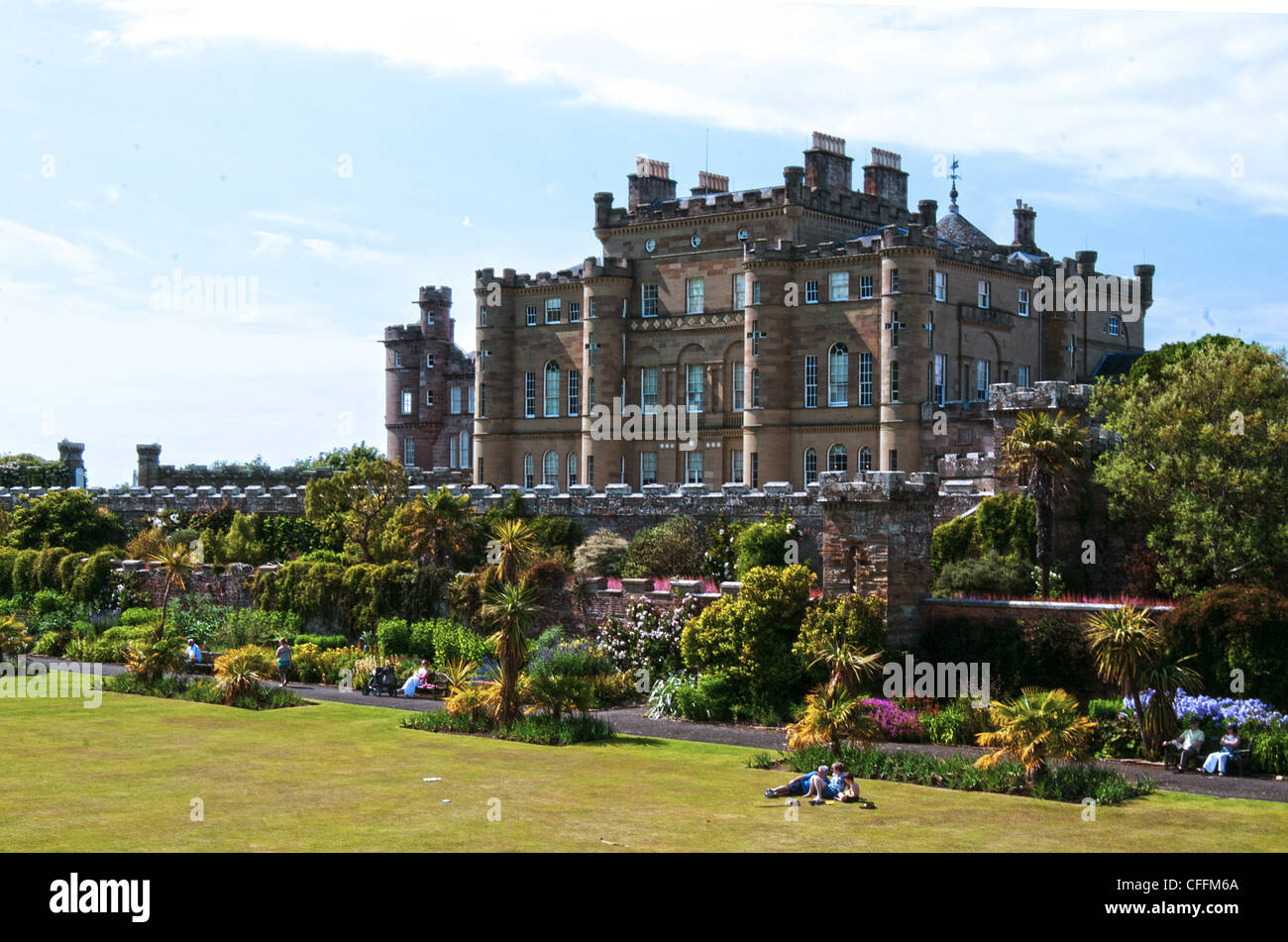 Culzean Castle And Gardens Ayrshire Stock Photo Alamy culzean-castle-and-gardens-ayrshire-stock-photo-alamy