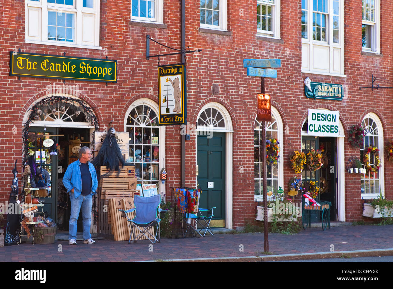 Downtown newburyport hires stock photography and images Alamy