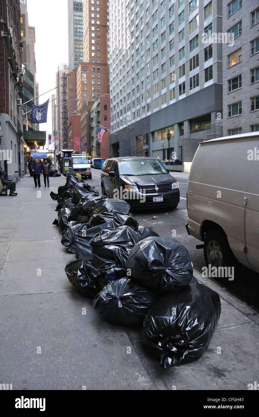 Garbage, New York City, USA Stock Photo Alamy