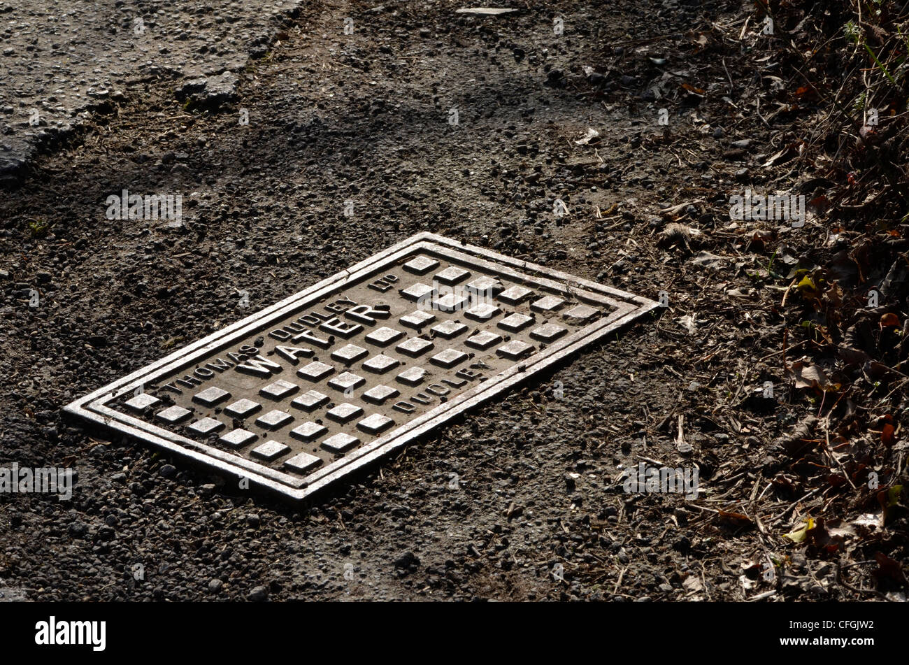 Water Manhole Cover High Resolution Stock Photography and Images Alamy