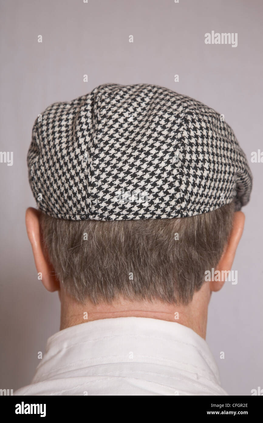 Model wearing Newsboy cap fashion Stock Photo - Alamy