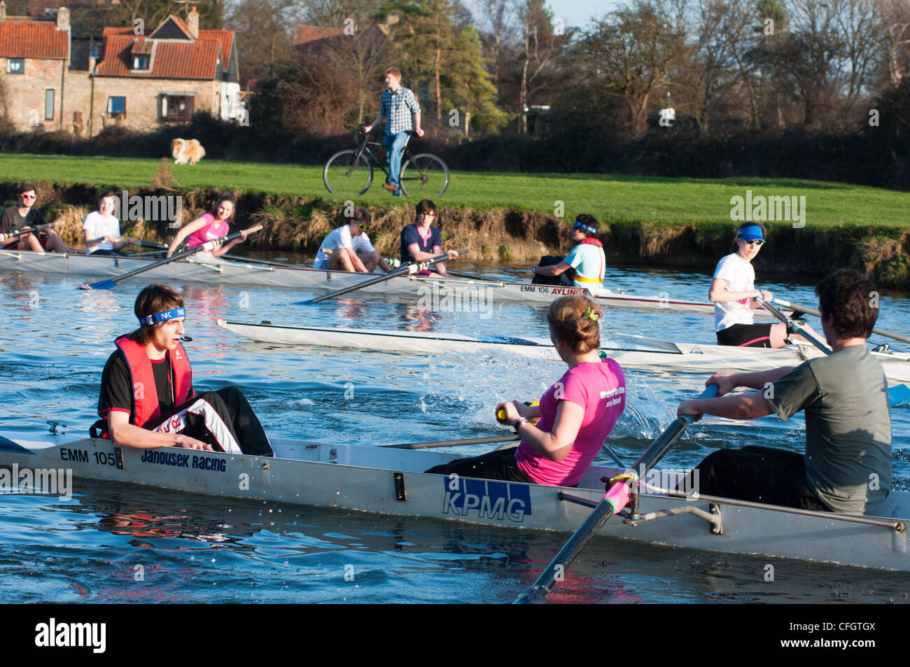 Rowing cox closeup hires stock photography and images Alamy