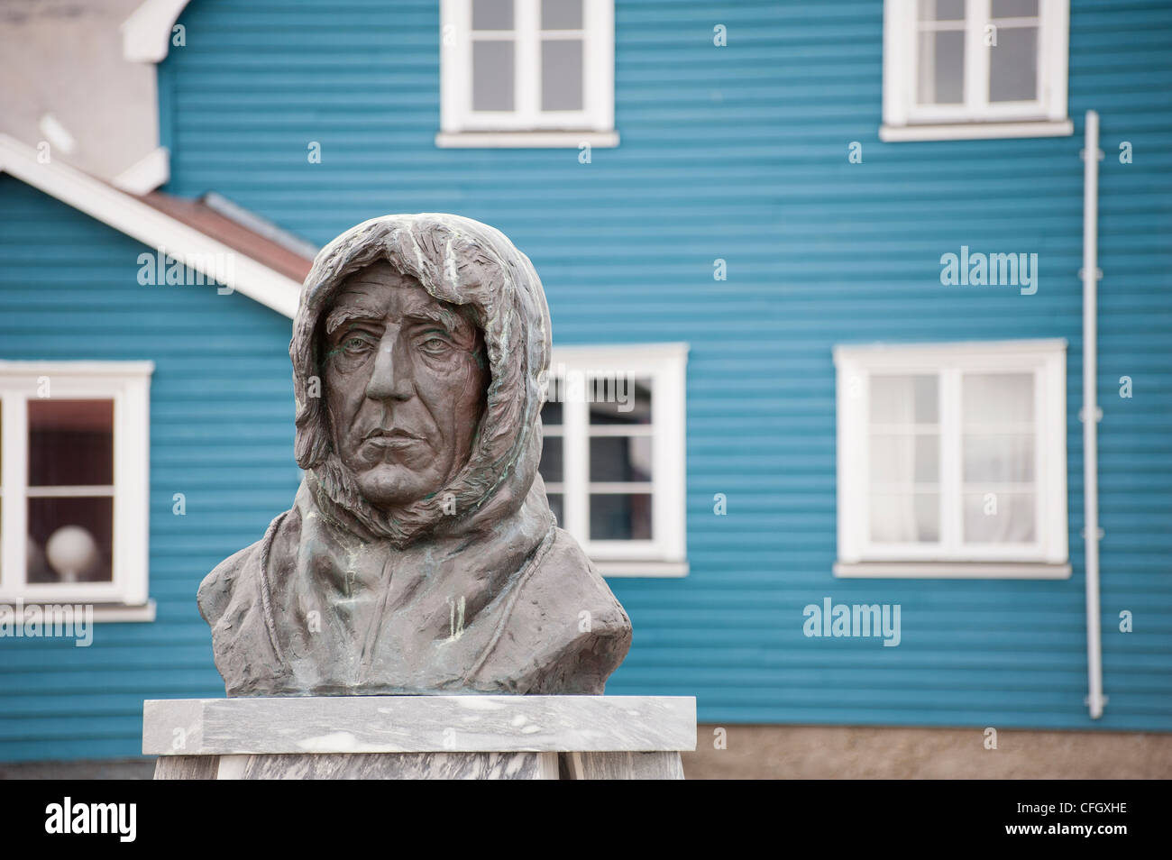 A statue of the famous Norwegian Explorer, Roald Amundsen at NY Alesund