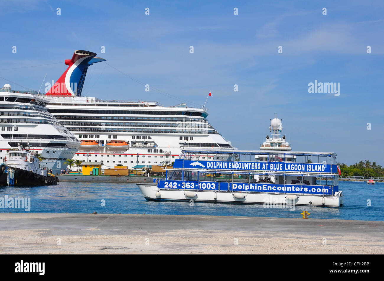 Cruise ships docked in Nassau, Bahamas Stock Photo Alamy